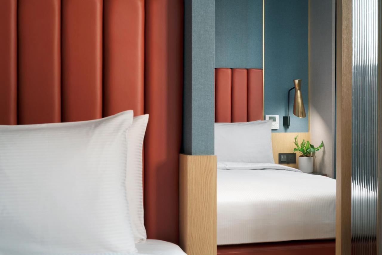 Kindness Day Hotel Tainan Bagian luar foto
